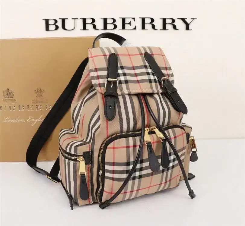 Burberry백팩